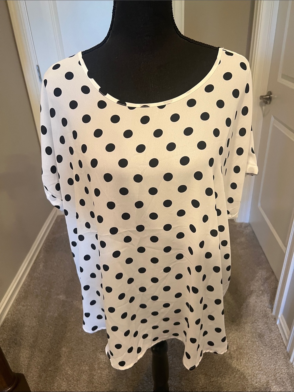 Maurices White Scoop Neck Blouse with Black Polka Dots
